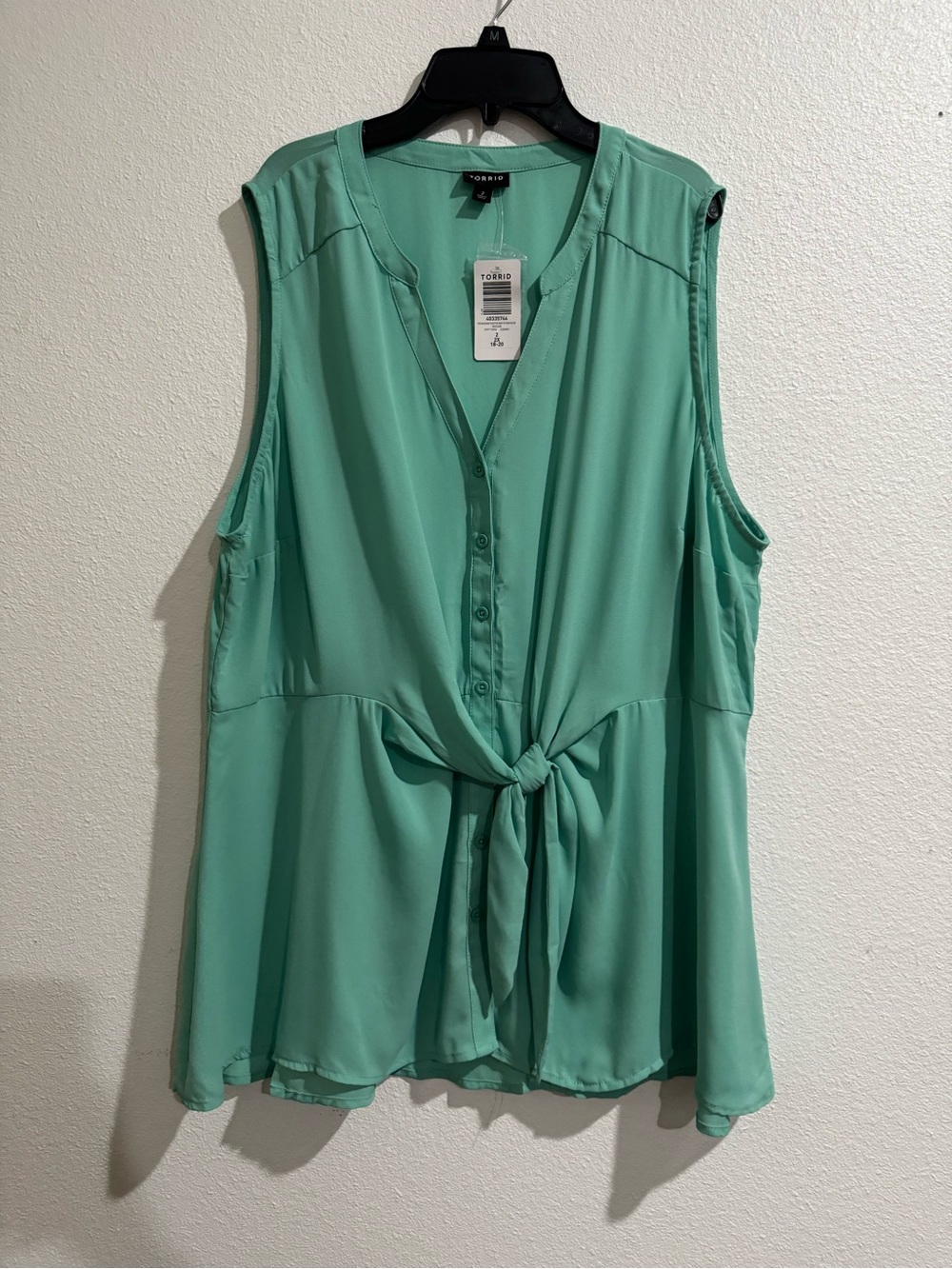 torrid Mint Green Sleeveless Tie-Front Blouse